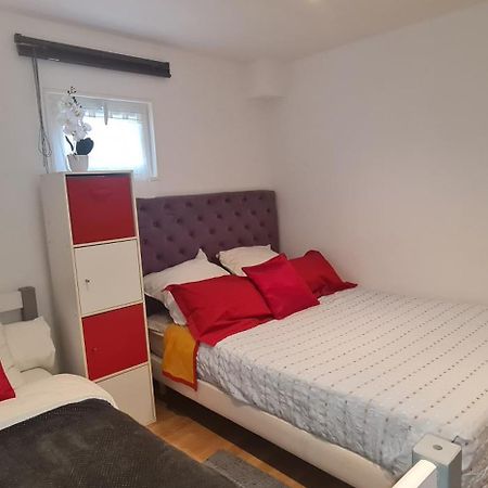 Belle Maison Avec Jardin Rdc T3 De 70M2 Vacances Ou Cure Thermale Rochefort 외부 사진
