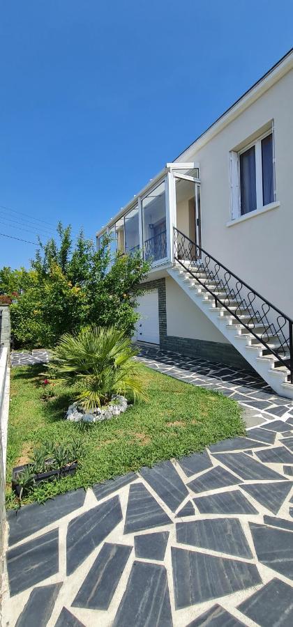 Belle Maison Avec Jardin Rdc T3 De 70M2 Vacances Ou Cure Thermale Rochefort 외부 사진
