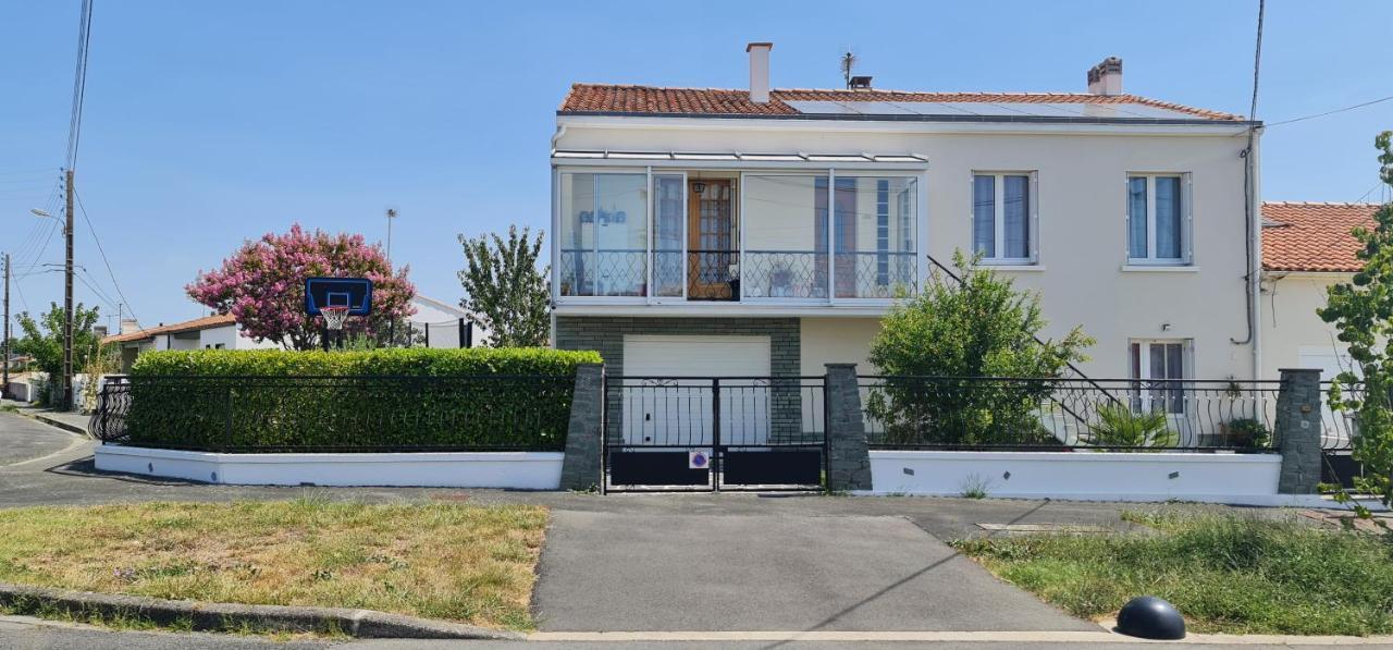 Belle Maison Avec Jardin Rdc T3 De 70M2 Vacances Ou Cure Thermale Rochefort 외부 사진